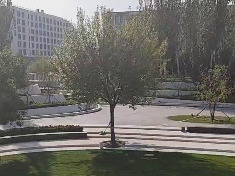 銀行保險產業園中 央公園一角